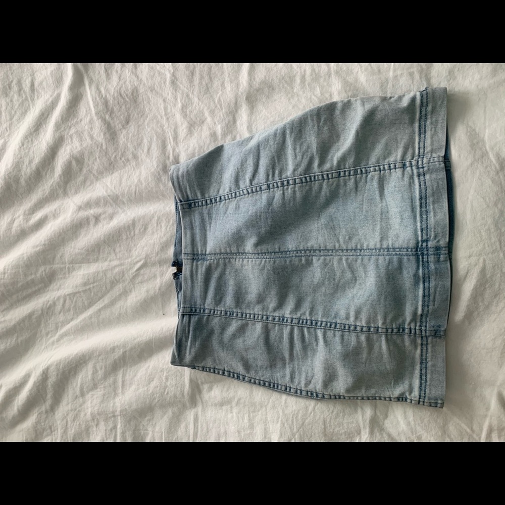denim skirt